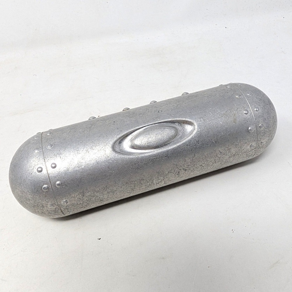 Oakley X-Metal Vault Sunglasses Case Aluminum Silver Torpedo Vault Rivet Vintage